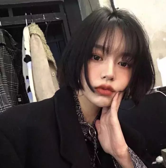 哈啦美容院